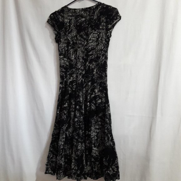 ❤️ 5/$15 Coldwater Creek Dresses Size:6 - Picture 2 of 4